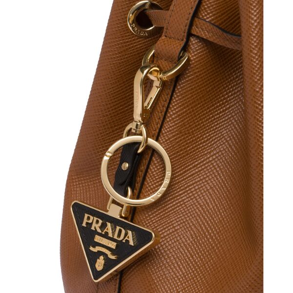 PRADA　サフィアーノレザーキーリング国内完売