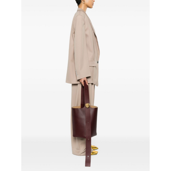 LOEWE　ペブル バケットバッグ ミディアム（スムースカーフ）