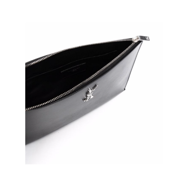 SAINT LAURENT　クラッチバッグ