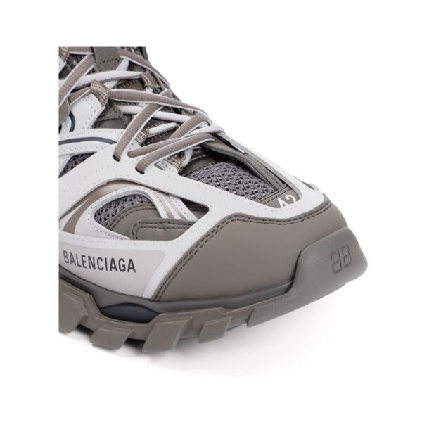 BALENCIAGA　Track スニーカー（国内色未発売）