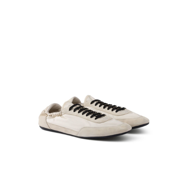PRADA　コラプス　Re-Nylon×スエードスニーカー
