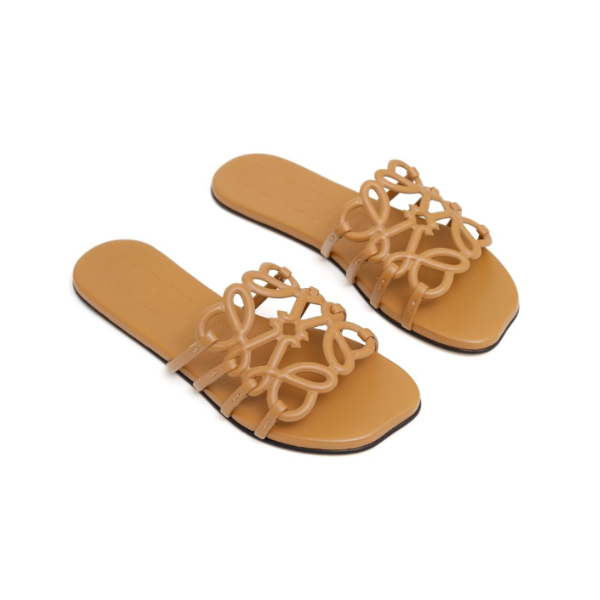 LOEWE　ペタル アナグラム スライド（ソフトカーフ）