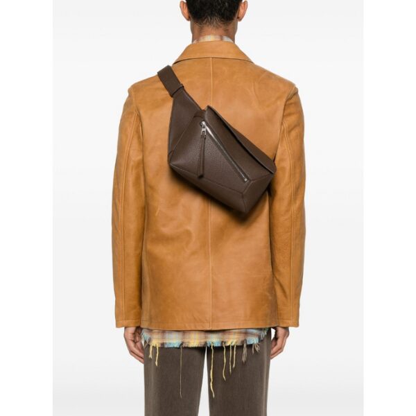 LOEWE パズル バムバッグ