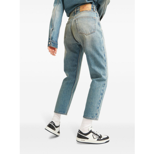 PRADA　ダウンタウン　レザースニーカー