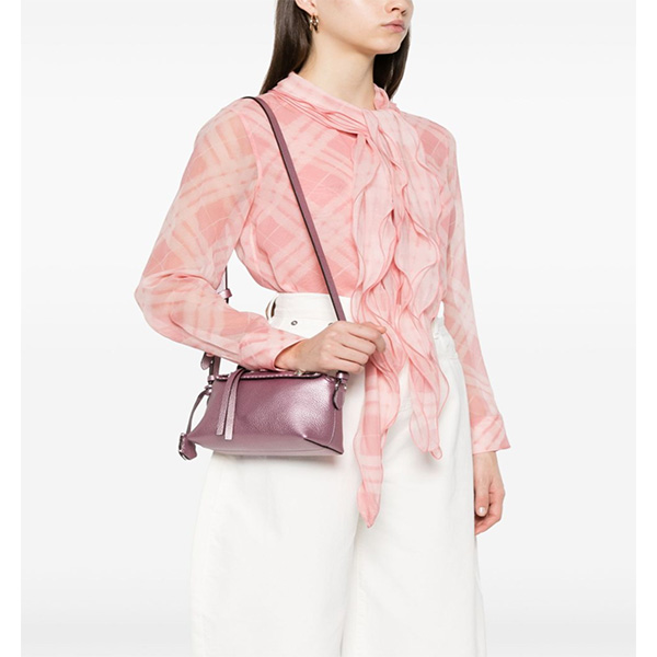 FENDI ショルダーバック