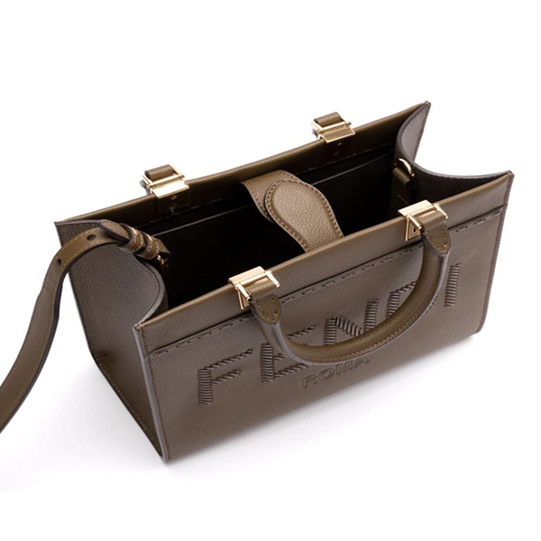 FENDI サンシャイン スモール