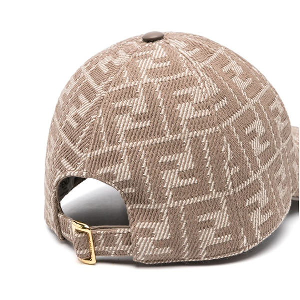 FENDI FFキャップ
