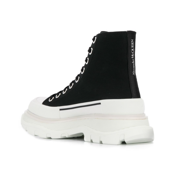 ALEXANDER MCQUEEN Tread Slick ブーツ