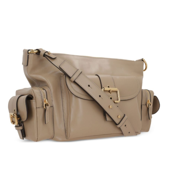 CHLOÉ　シャイニーレザー製Camera Bag