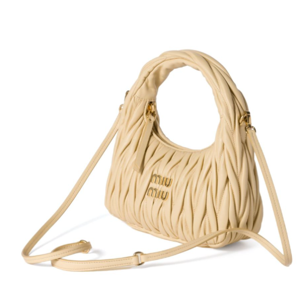 MIU MIU　ワンダー マテラッセレザー ホーボーバッグ