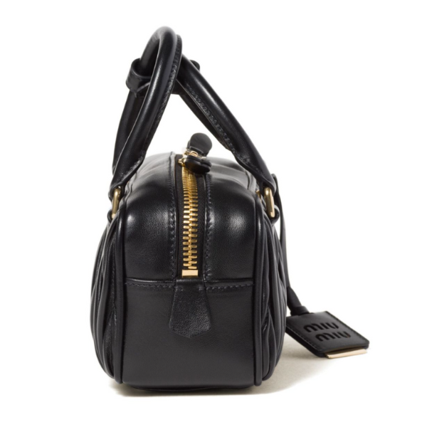 MIU MIU　アルカディ マテラッセレザー バッグ