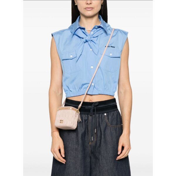 MIU MIU　マテラッセレザー マイクロバッグ