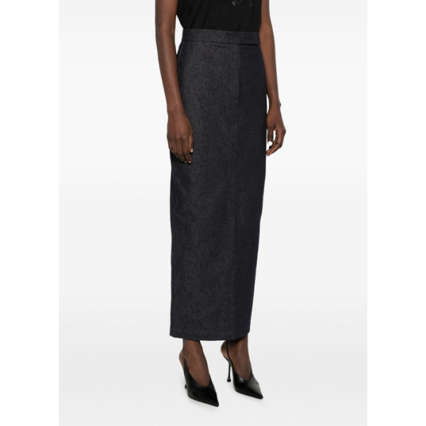 MAX MARA