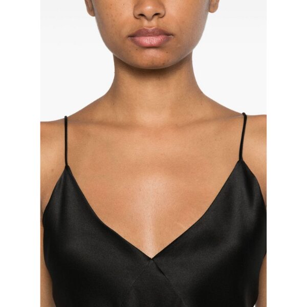 MAX MARA
