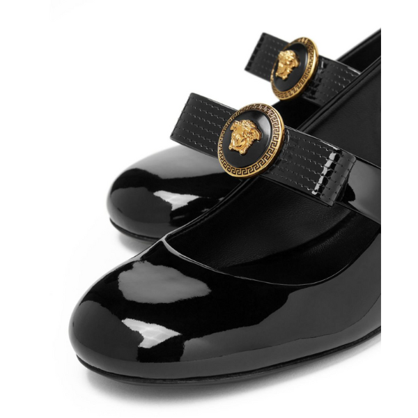 VERSACE