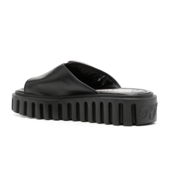 ROGER VIVIER