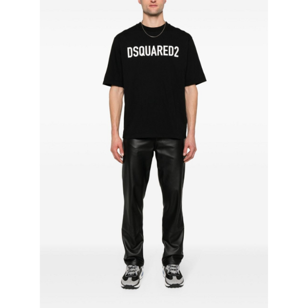 DSQUARED2