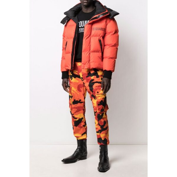 DSQUARED2