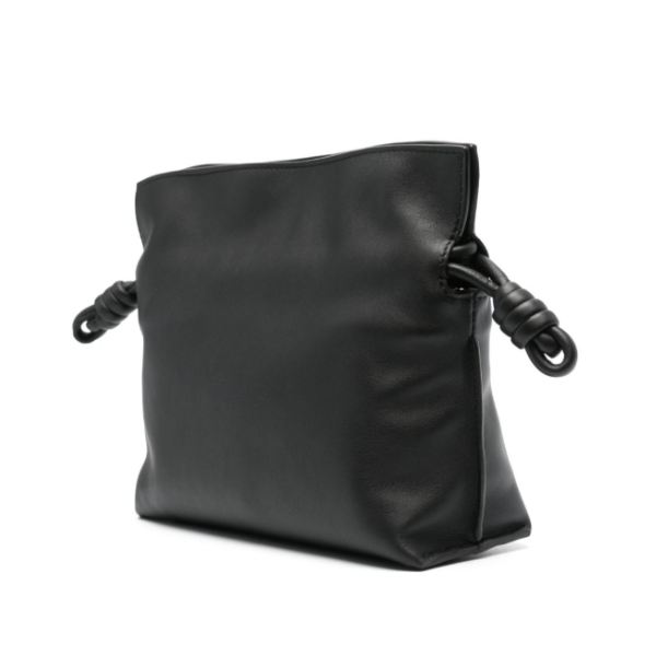 LOEWE フラメンコクラッチ ミニ（ナパカーフ）