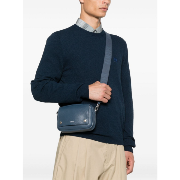 LOEWE　ペブル メッセンジャーバッグ スモール（サプルグレインカーフ）