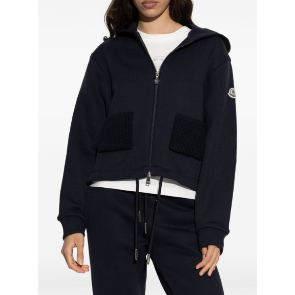 MONCLER　パーカー